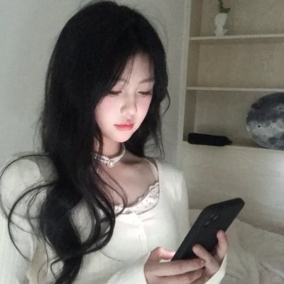 铁路的白蔷薇